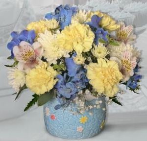 12. סידור פרחים כחול
